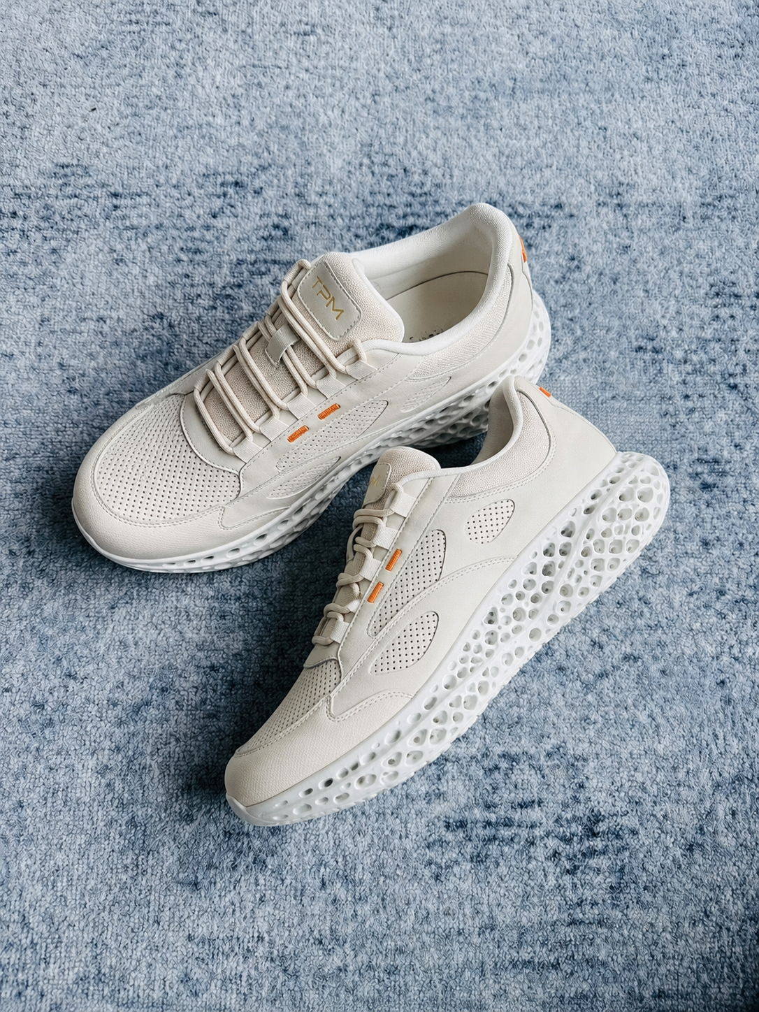 P002 beige and white 3D-printed leather sneaker social asset 2