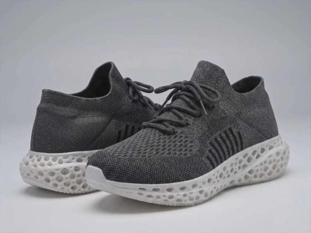 P004 black gray and white 3D-printed knit sneaker product video
